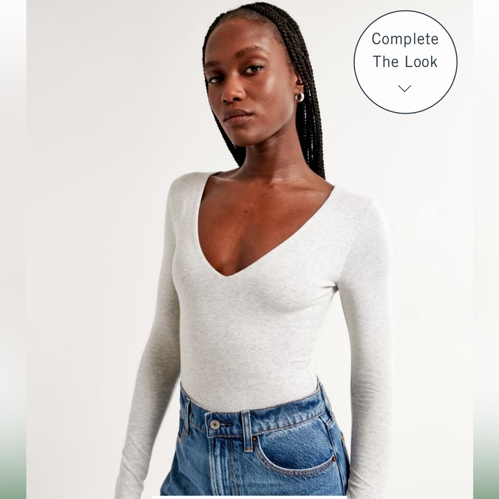 Abercrombie Long-Sleeve Cotton-Blend Seamless Fabric V-Neck Bodysuit